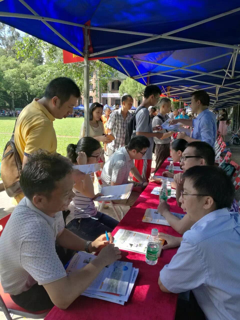 我院成功进行2016年校园开放日宣传活动