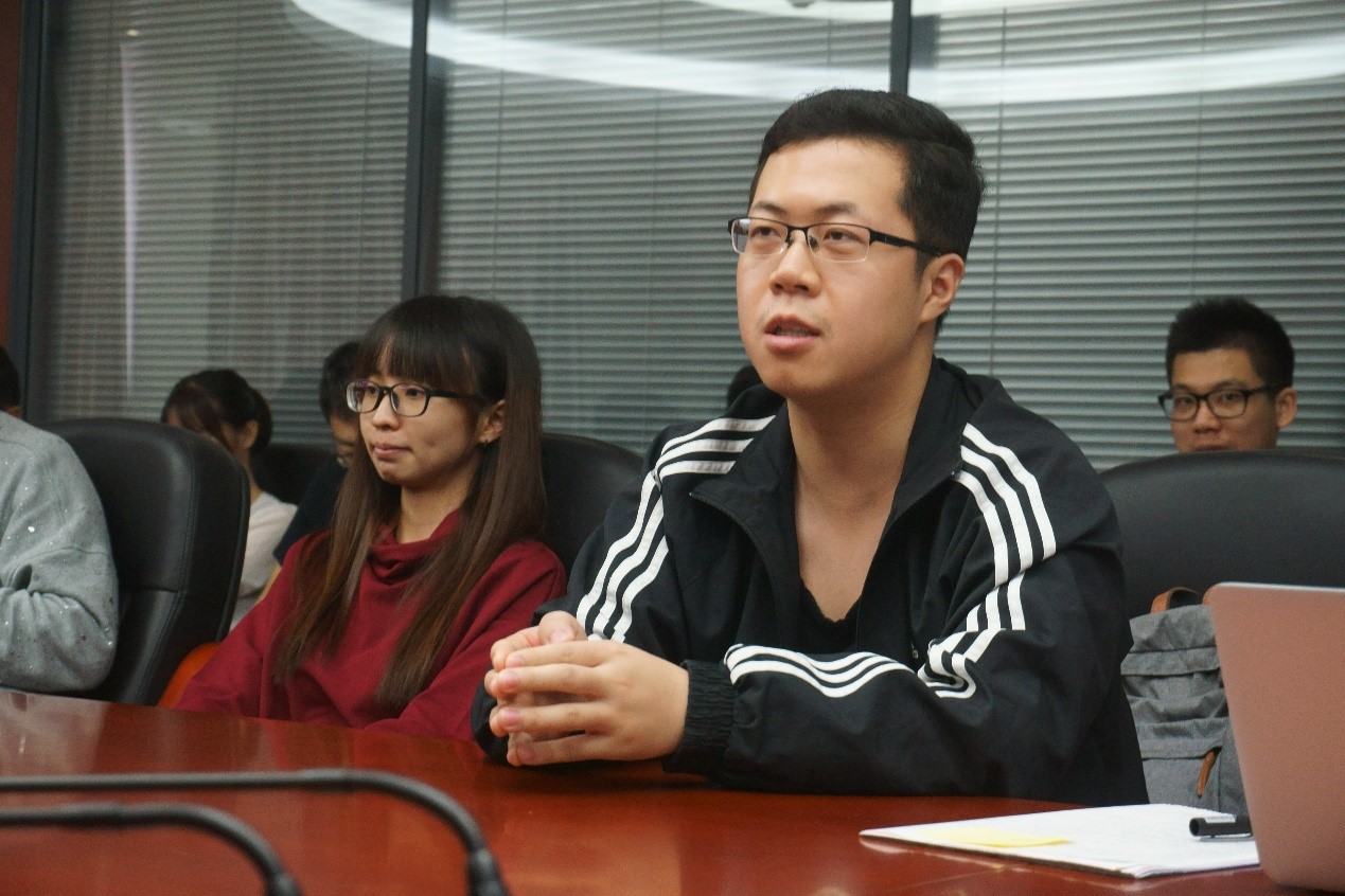 化学工程与技术学院举行首次研究生座谈会