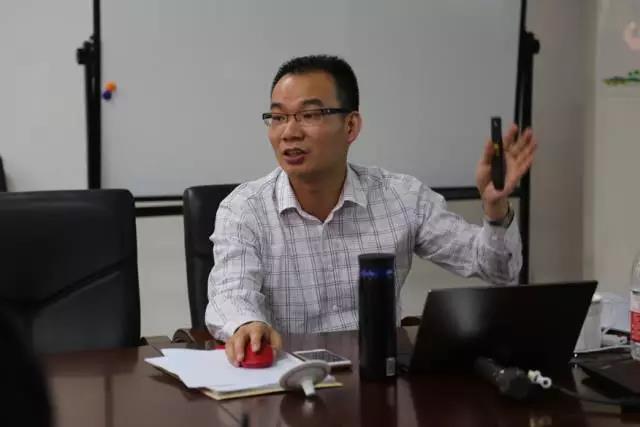 学习贯彻十九大精神、凝练学科方向、加快学院发展步伐 | 化学工程与技术学院召开全体教师会议贯彻学校新建院系建设工作座谈会会议精神