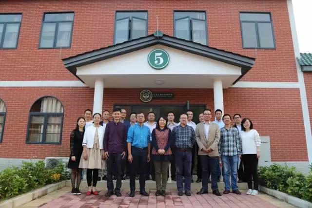 学习贯彻十九大精神、凝练学科方向、加快学院发展步伐 | 化学工程与技术学院召开全体教师会议贯彻学校新建院系建设工作座谈会会议精神